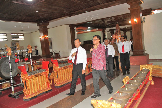 VISITASI AIPT INSTITUT SENI INDONESIA DENPASAR TAHUN 2017