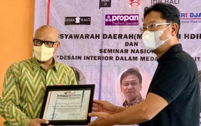 Rektor ISI Denpasar Prof. Dr. Wayan ‘Kun’ Adnyana tampil sebagai Pembicara Kunci dalam Seminar Nasional serangkaian Musyawarah Daerah VII Himpunan Desainer Interior Indonesia (HDII) Bali