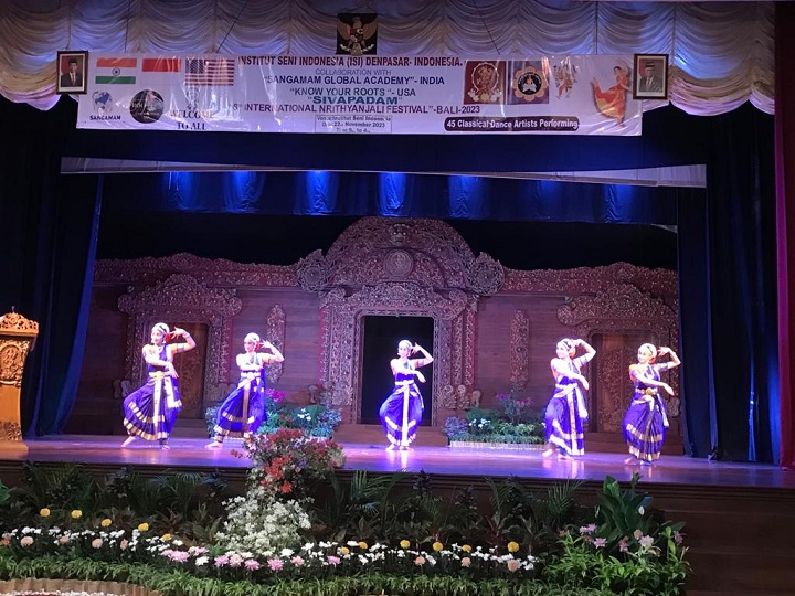 17 Karya Tari Dipentaskan Dalam 8th International Nrithyanjaly Festival 2023 di Gedung Natya Mandala ISI Denpasar