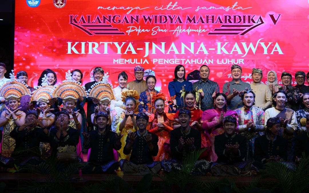 Menteri Pariwisata RI Buka Kalangan Widya Mahardika V