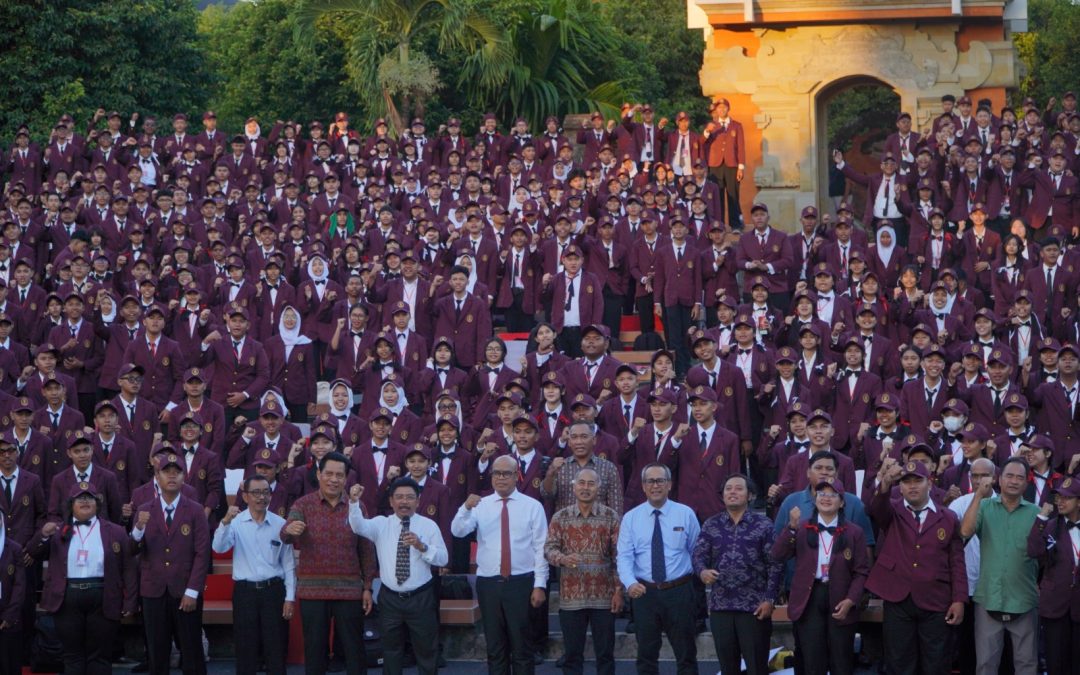 ISI BALI Inagurasi 1.121 Mahasiswa Baru