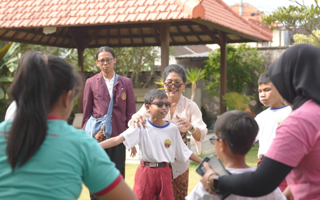 Lewat Program Inovasi Seni Nusantara (PISN), “Ngenkebang Batu” Hadirkan Tari Inklusif bagi Tunanetra